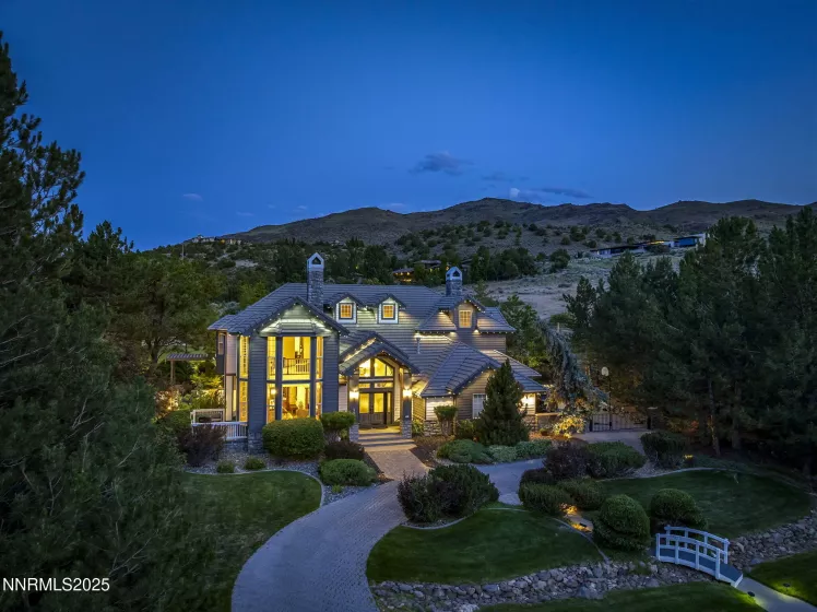 4400 Mountaingate, Reno, Nevada 89519, 3 Bedrooms Bedrooms, ,3 BathroomsBathrooms,Residential,Residential,Mountaingate,250052259