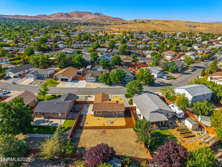 5824 Lightning, Sun Valley, Nevada 89433, 3 Bedrooms Bedrooms, ,2 BathroomsBathrooms,Residential,Residential,Lightning,250052260