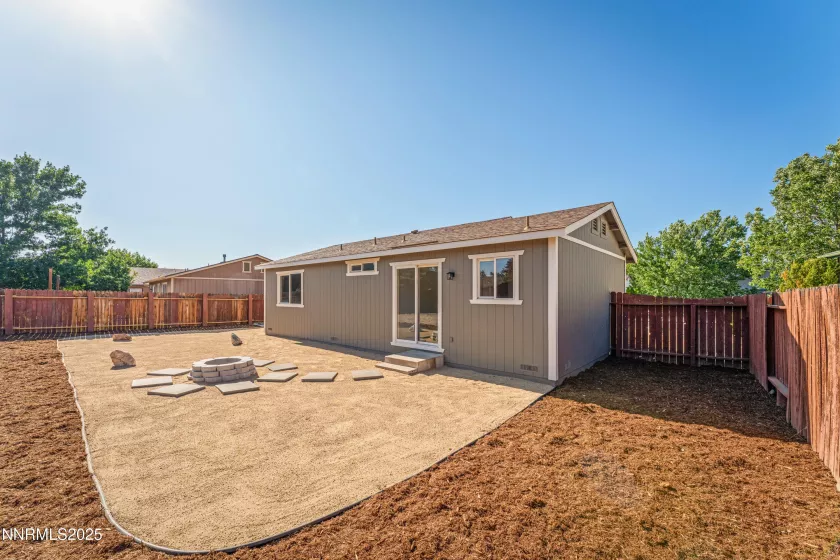 5824 Lightning, Sun Valley, Nevada 89433, 3 Bedrooms Bedrooms, ,2 BathroomsBathrooms,Residential,Residential,Lightning,250052260