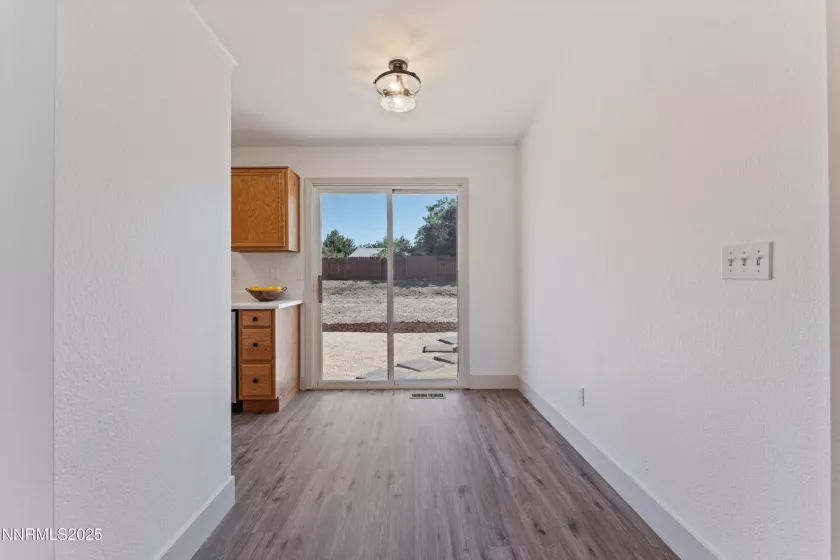 5824 Lightning, Sun Valley, Nevada 89433, 3 Bedrooms Bedrooms, ,2 BathroomsBathrooms,Residential,Residential,Lightning,250052260