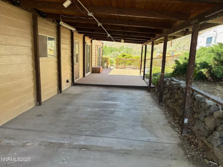 119962 Us Highway 395, Topaz, California 96133, 3 Bedrooms Bedrooms, ,2 BathroomsBathrooms,Residential,Residential,Us Highway 395,250052261