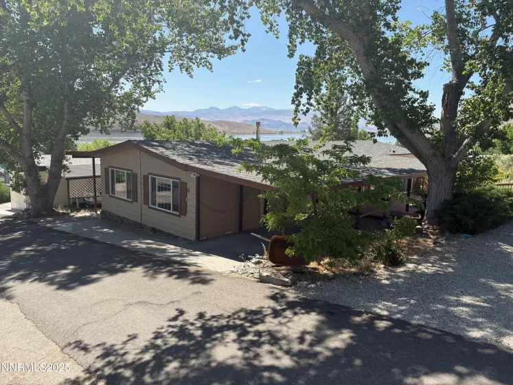 119962 Us Highway 395, Topaz, California 96133, 3 Bedrooms Bedrooms, ,2 BathroomsBathrooms,Residential,Residential,Us Highway 395,250052261