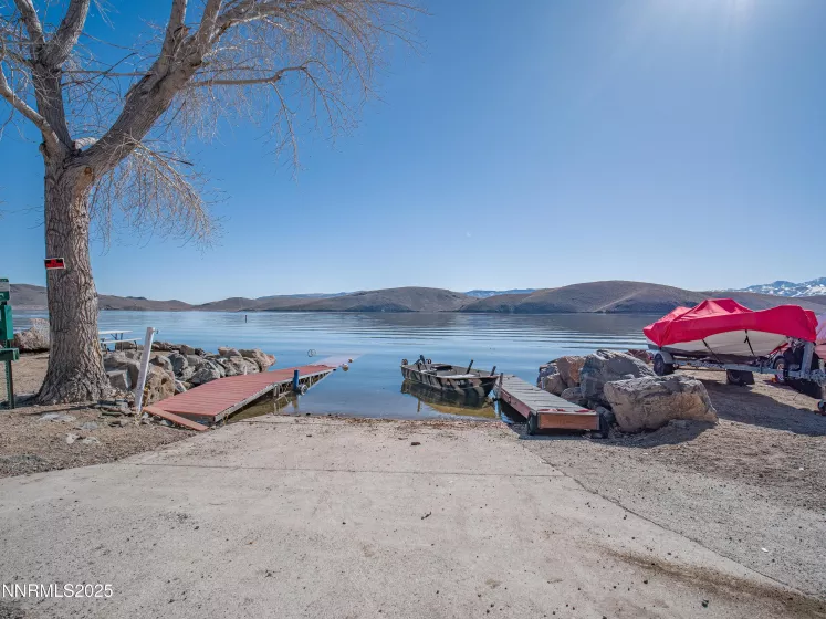 119962 Us Highway 395, Topaz, California 96133, 3 Bedrooms Bedrooms, ,2 BathroomsBathrooms,Residential,Residential,Us Highway 395,250052261
