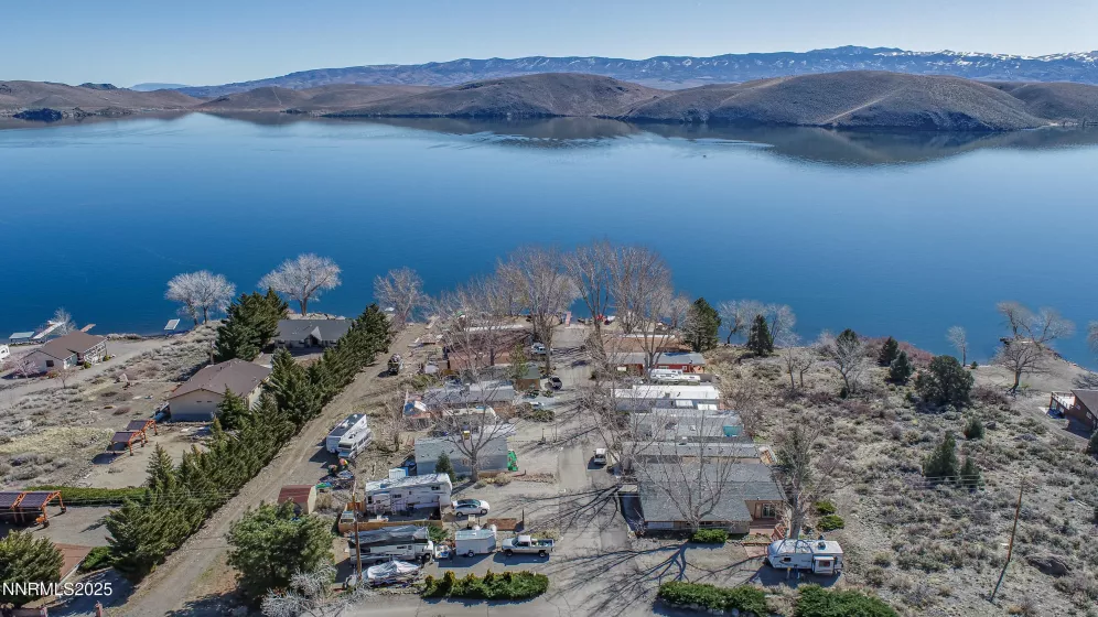 119962 Us Highway 395, Topaz, California 96133, 3 Bedrooms Bedrooms, ,2 BathroomsBathrooms,Residential,Residential,Us Highway 395,250052261