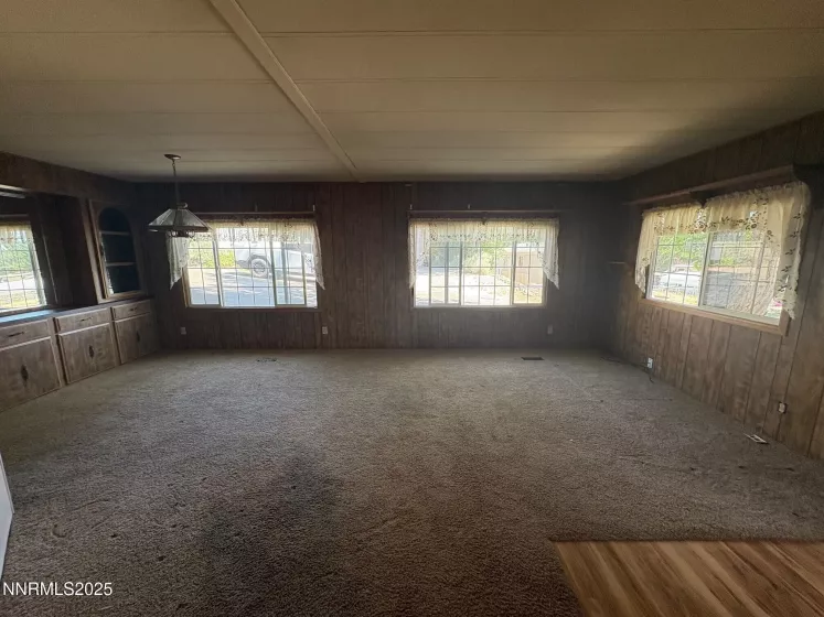 119962 Us Highway 395, Topaz, California 96133, 3 Bedrooms Bedrooms, ,2 BathroomsBathrooms,Residential,Residential,Us Highway 395,250052261