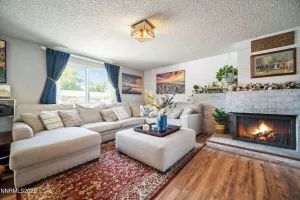 1165 Autumn Hills, Reno, Nevada 89511, 3 Bedrooms Bedrooms, ,3 BathroomsBathrooms,Residential,Residential,Autumn Hills,250052262