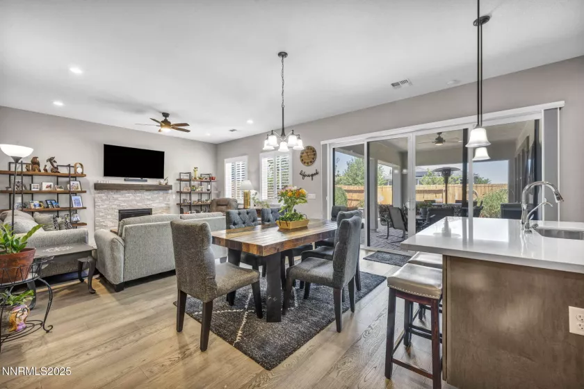 2109 Cast Iron, Reno, Nevada 89521, 2 Bedrooms Bedrooms, ,2 BathroomsBathrooms,Residential,Residential,Cast Iron,250052264