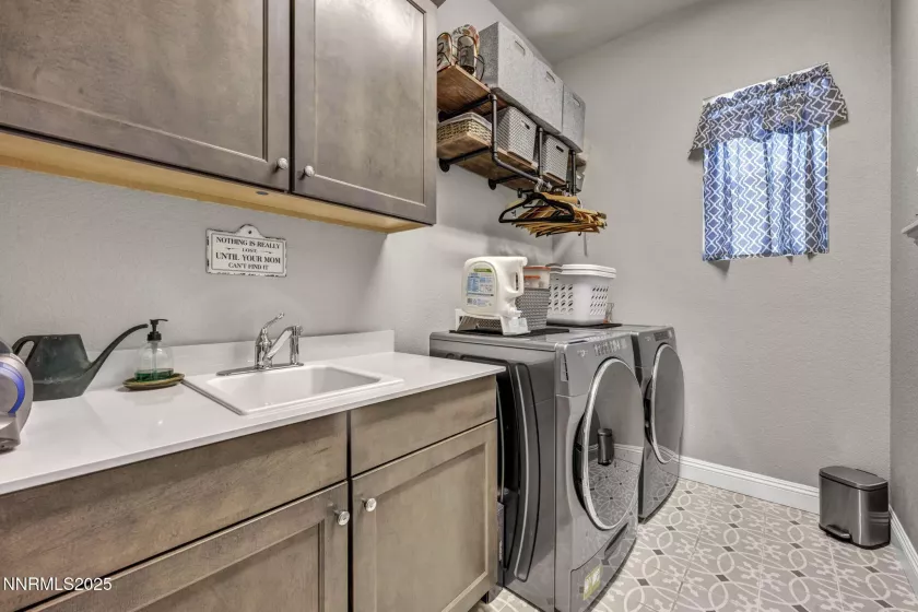 2109 Cast Iron, Reno, Nevada 89521, 2 Bedrooms Bedrooms, ,2 BathroomsBathrooms,Residential,Residential,Cast Iron,250052264