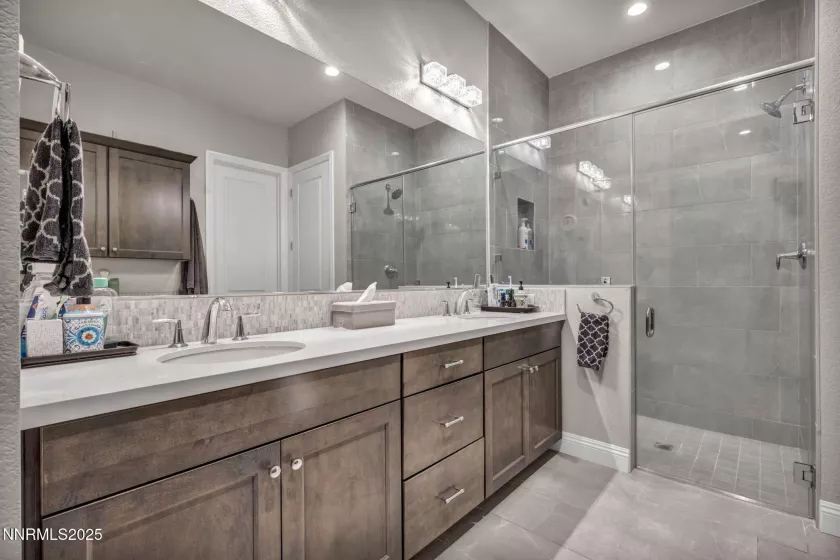 2109 Cast Iron, Reno, Nevada 89521, 2 Bedrooms Bedrooms, ,2 BathroomsBathrooms,Residential,Residential,Cast Iron,250052264