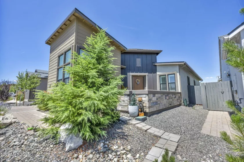 2109 Cast Iron, Reno, Nevada 89521, 2 Bedrooms Bedrooms, ,2 BathroomsBathrooms,Residential,Residential,Cast Iron,250052264