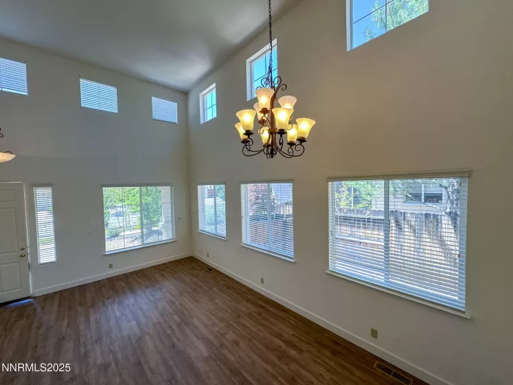 2350 Glen Eagles, Reno, Nevada 89523, 4 Bedrooms Bedrooms, ,3 BathroomsBathrooms,Residential,Residential,Glen Eagles,250052266