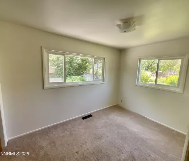1685 Elmhurst, Lovelock, Nevada 89419, 3 Bedrooms Bedrooms, ,1 BathroomBathrooms,Residential,Residential,Elmhurst,250052267