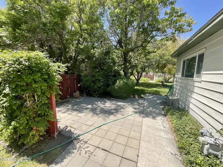 1685 Elmhurst, Lovelock, Nevada 89419, 3 Bedrooms Bedrooms, ,1 BathroomBathrooms,Residential,Residential,Elmhurst,250052267