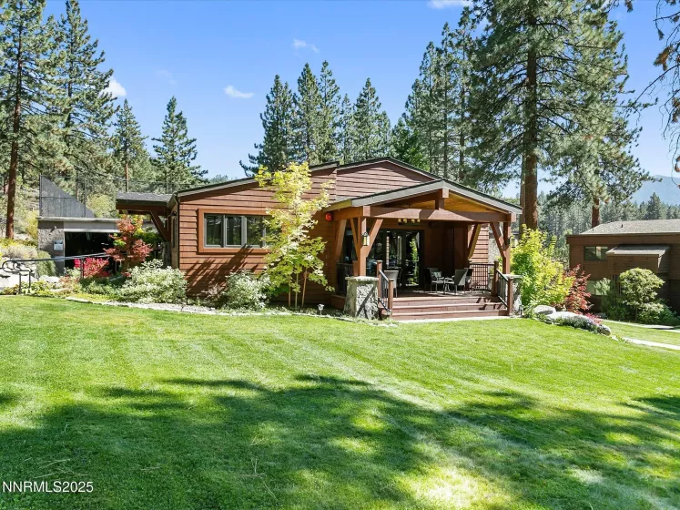 600 US-50, Zephyr Cove, Nevada 89448, 3 Bedrooms Bedrooms, ,3 BathroomsBathrooms,Residential,Residential,US-50,250052268