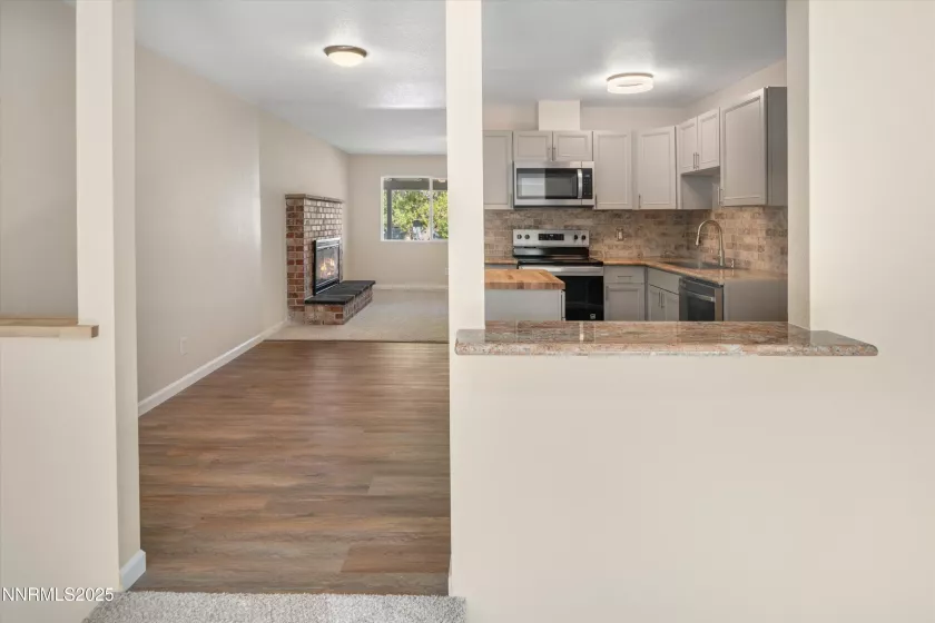 1355 Rayburn, Reno, Nevada 89503, 3 Bedrooms Bedrooms, ,2 BathroomsBathrooms,Residential,Residential,Rayburn,250052274