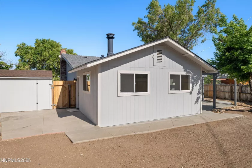 1355 Rayburn, Reno, Nevada 89503, 3 Bedrooms Bedrooms, ,2 BathroomsBathrooms,Residential,Residential,Rayburn,250052274