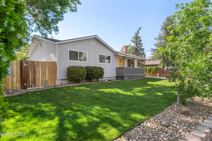 1355 Rayburn, Reno, Nevada 89503, 3 Bedrooms Bedrooms, ,2 BathroomsBathrooms,Residential,Residential,Rayburn,250052274