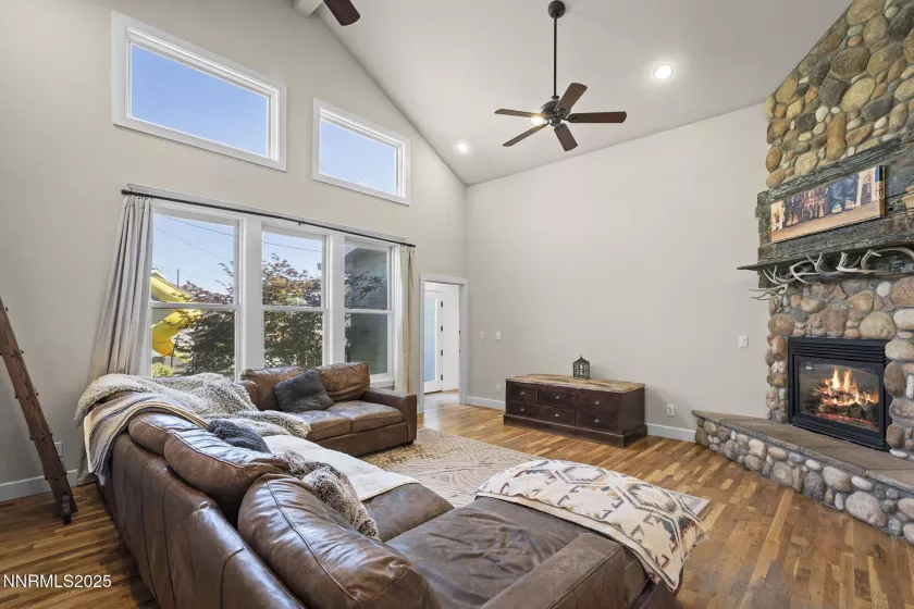 5 Connie, Reno, Nevada 89521, 5 Bedrooms Bedrooms, ,5 BathroomsBathrooms,Residential,Residential,Connie,250052277
