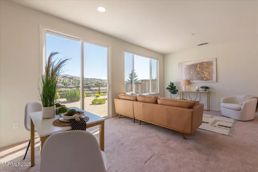 1160 Sugar Creek, Reno, Nevada 89523, 1 Bedroom Bedrooms, ,2 BathroomsBathrooms,Residential,Residential,Sugar Creek,250052278