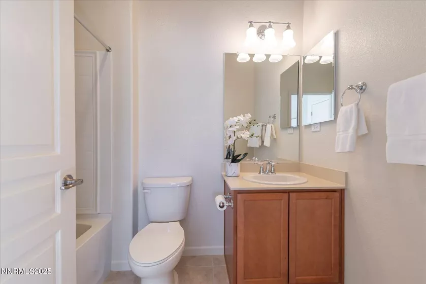 1160 Sugar Creek, Reno, Nevada 89523, 1 Bedroom Bedrooms, ,2 BathroomsBathrooms,Residential,Residential,Sugar Creek,250052278