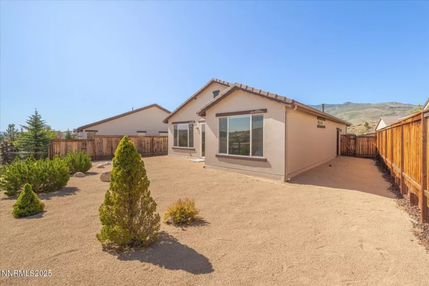 1160 Sugar Creek, Reno, Nevada 89523, 1 Bedroom Bedrooms, ,2 BathroomsBathrooms,Residential,Residential,Sugar Creek,250052278