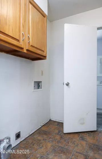1021 Whitaker, Fallon, Nevada 89406, 3 Bedrooms Bedrooms, ,2 BathroomsBathrooms,Residential,Residential,Whitaker,250052279