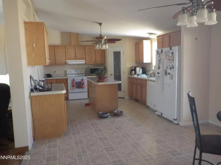3090 Sweetbriar, Winnemucca, Nevada 89445, 4 Bedrooms Bedrooms, ,2 BathroomsBathrooms,Residential,Residential,Sweetbriar,250052280