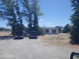 3090 Sweetbriar, Winnemucca, Nevada 89445, 4 Bedrooms Bedrooms, ,2 BathroomsBathrooms,Residential,Residential,Sweetbriar,250052280