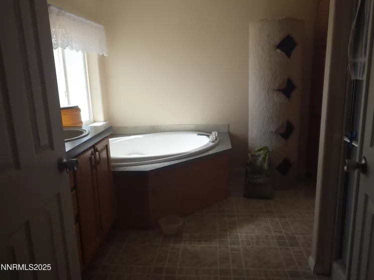 3090 Sweetbriar, Winnemucca, Nevada 89445, 4 Bedrooms Bedrooms, ,2 BathroomsBathrooms,Residential,Residential,Sweetbriar,250052280