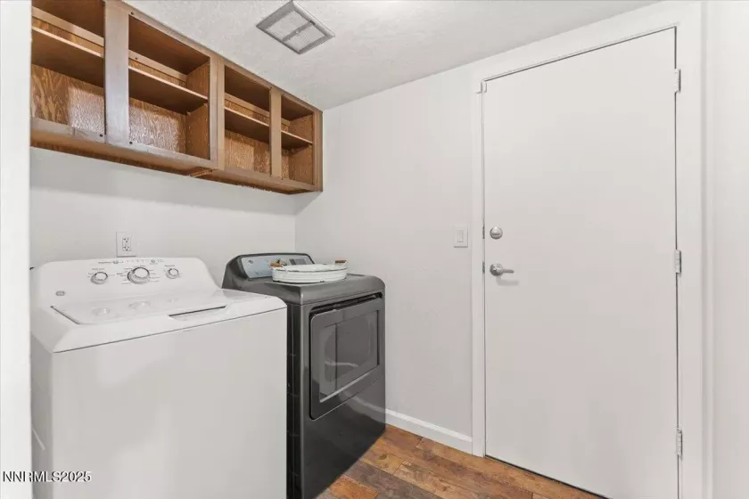 2060 Kings, Reno, Nevada 89503, 3 Bedrooms Bedrooms, ,3 BathroomsBathrooms,Residential,Residential,Kings,250052282