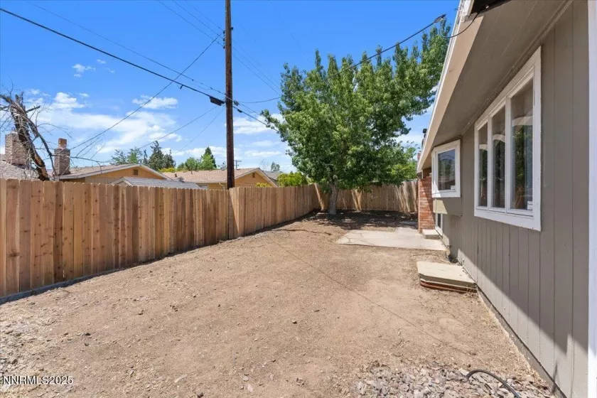 2060 Kings, Reno, Nevada 89503, 3 Bedrooms Bedrooms, ,3 BathroomsBathrooms,Residential,Residential,Kings,250052282