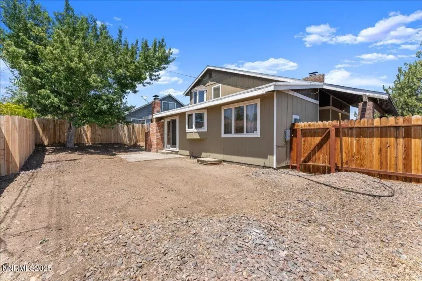 2060 Kings, Reno, Nevada 89503, 3 Bedrooms Bedrooms, ,3 BathroomsBathrooms,Residential,Residential,Kings,250052282