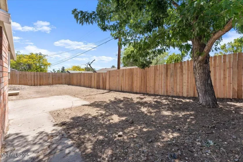 2060 Kings, Reno, Nevada 89503, 3 Bedrooms Bedrooms, ,3 BathroomsBathrooms,Residential,Residential,Kings,250052282