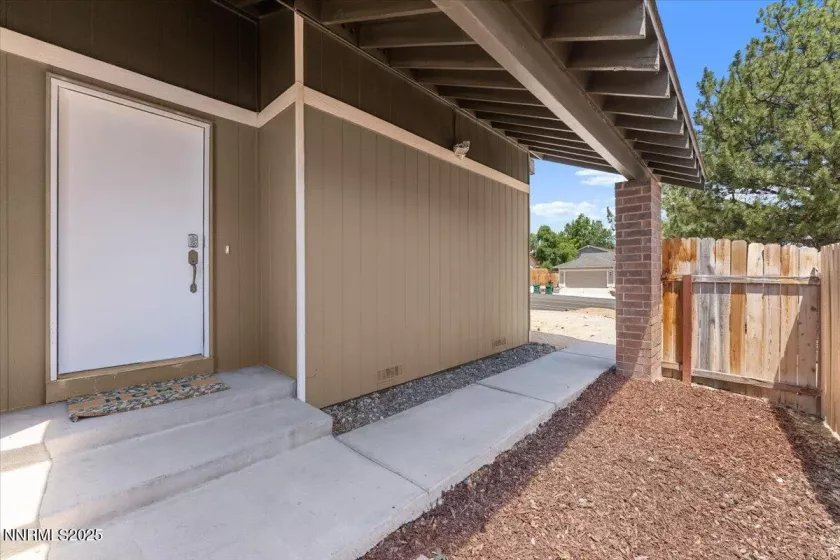 2060 Kings, Reno, Nevada 89503, 3 Bedrooms Bedrooms, ,3 BathroomsBathrooms,Residential,Residential,Kings,250052282