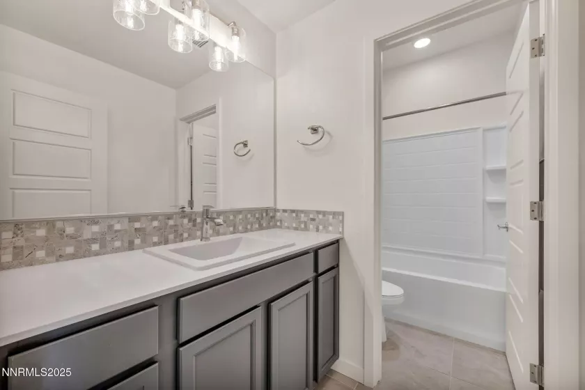 2566 River Hatchling, Reno, Nevada 89503, 3 Bedrooms Bedrooms, ,3 BathroomsBathrooms,Residential,Residential,River Hatchling,250052283