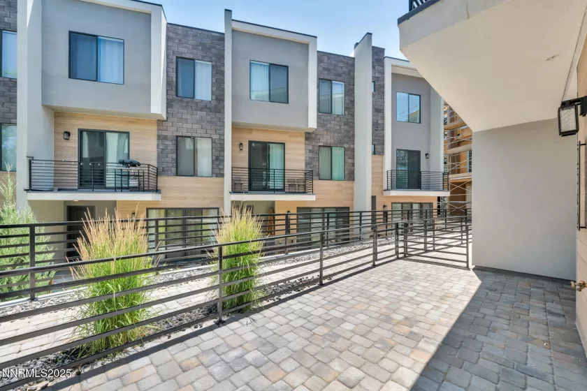 2566 River Hatchling, Reno, Nevada 89503, 3 Bedrooms Bedrooms, ,3 BathroomsBathrooms,Residential,Residential,River Hatchling,250052283