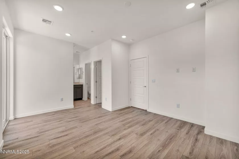 2566 River Hatchling, Reno, Nevada 89503, 3 Bedrooms Bedrooms, ,3 BathroomsBathrooms,Residential,Residential,River Hatchling,250052283