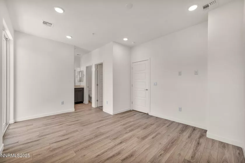 2566 River Hatchling, Reno, Nevada 89503, 3 Bedrooms Bedrooms, ,3 BathroomsBathrooms,Residential,Residential,River Hatchling,250052283