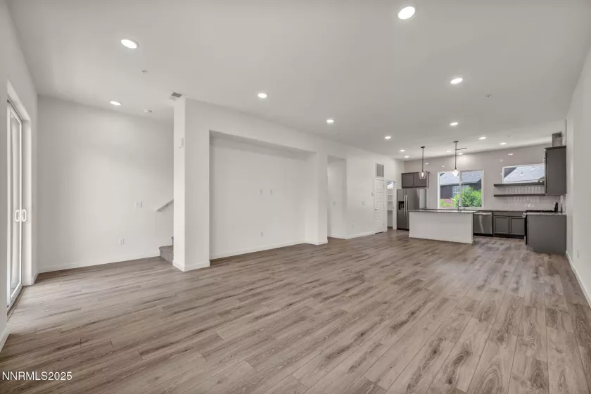 2566 River Hatchling, Reno, Nevada 89503, 3 Bedrooms Bedrooms, ,3 BathroomsBathrooms,Residential,Residential,River Hatchling,250052283