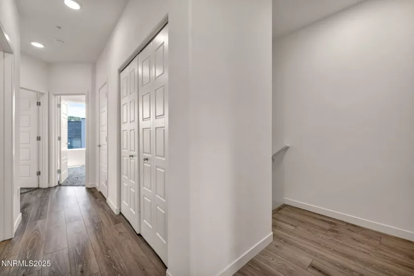 2566 River Hatchling, Reno, Nevada 89503, 3 Bedrooms Bedrooms, ,3 BathroomsBathrooms,Residential,Residential,River Hatchling,250052283