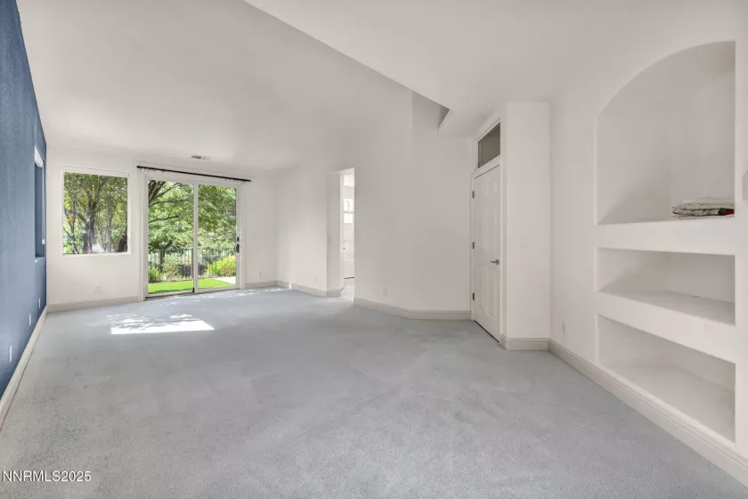 201 Sussex, Carson City, Nevada 89703, 2 Bedrooms Bedrooms, ,2 BathroomsBathrooms,Residential,Residential,Sussex,250052284