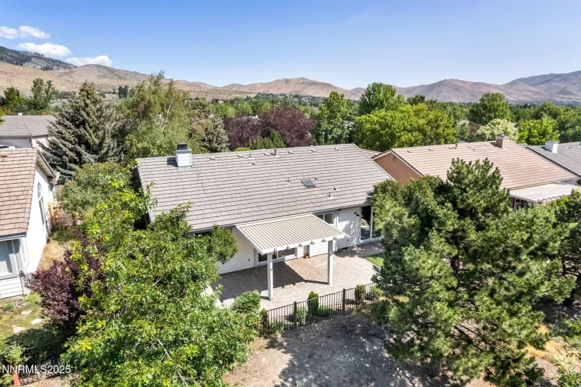 201 Sussex, Carson City, Nevada 89703, 2 Bedrooms Bedrooms, ,2 BathroomsBathrooms,Residential,Residential,Sussex,250052284
