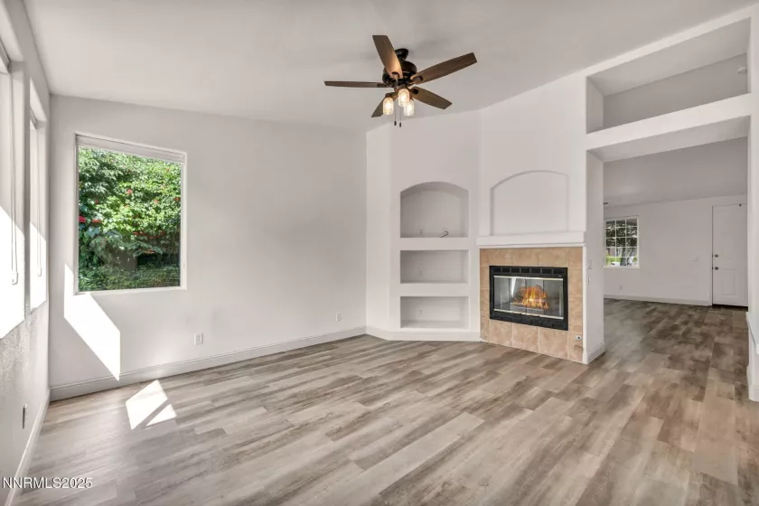 201 Sussex, Carson City, Nevada 89703, 2 Bedrooms Bedrooms, ,2 BathroomsBathrooms,Residential,Residential,Sussex,250052284