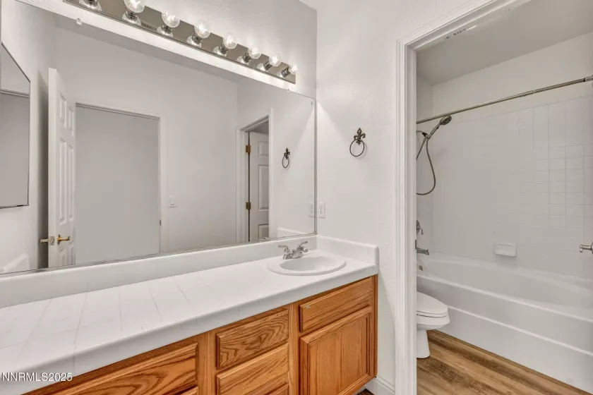 201 Sussex, Carson City, Nevada 89703, 2 Bedrooms Bedrooms, ,2 BathroomsBathrooms,Residential,Residential,Sussex,250052284