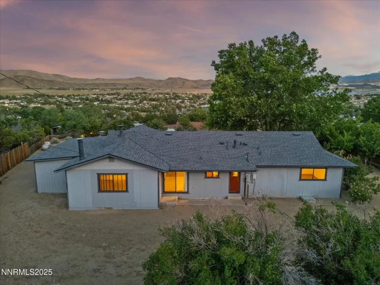 515 Oregon, Reno, Nevada 89506, 2 Bedrooms Bedrooms, ,2 BathroomsBathrooms,Residential,Residential,Oregon,250052286