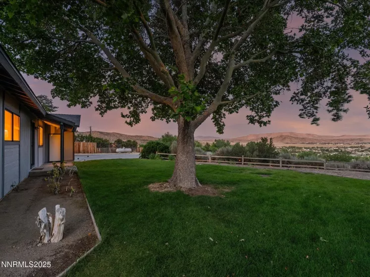 515 Oregon, Reno, Nevada 89506, 2 Bedrooms Bedrooms, ,2 BathroomsBathrooms,Residential,Residential,Oregon,250052286