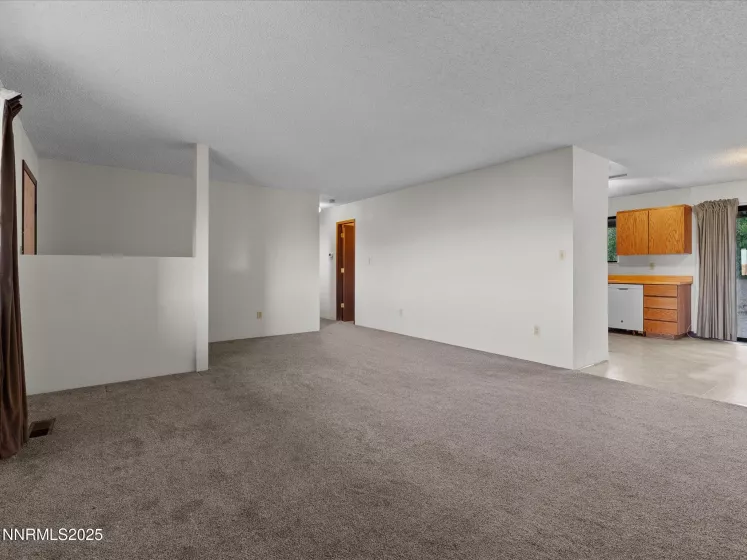515 Oregon, Reno, Nevada 89506, 2 Bedrooms Bedrooms, ,2 BathroomsBathrooms,Residential,Residential,Oregon,250052286