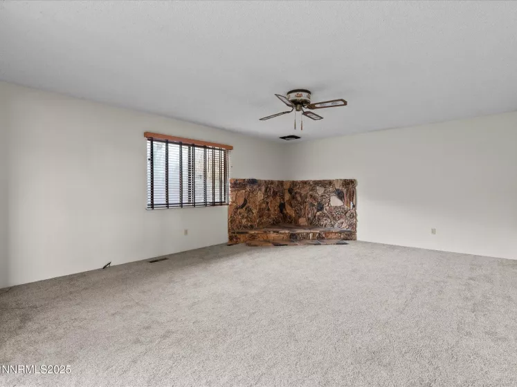515 Oregon, Reno, Nevada 89506, 2 Bedrooms Bedrooms, ,2 BathroomsBathrooms,Residential,Residential,Oregon,250052286