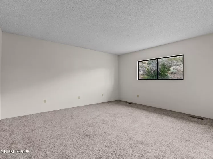 515 Oregon, Reno, Nevada 89506, 2 Bedrooms Bedrooms, ,2 BathroomsBathrooms,Residential,Residential,Oregon,250052286