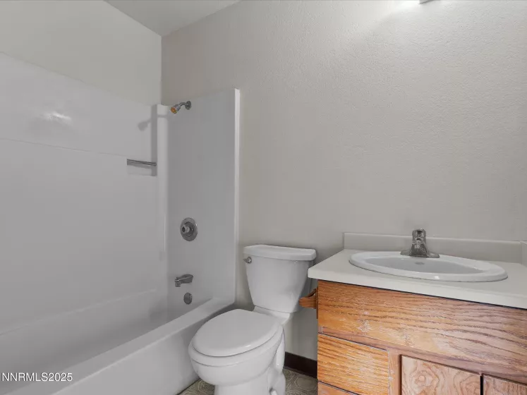 515 Oregon, Reno, Nevada 89506, 2 Bedrooms Bedrooms, ,2 BathroomsBathrooms,Residential,Residential,Oregon,250052286